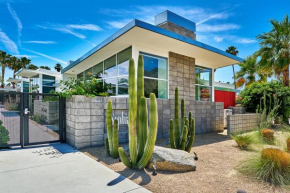 Sophia Oasis Luxe 2BR Condo with Mountain Views